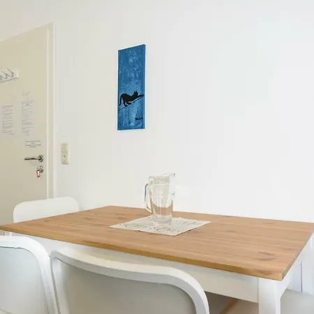 Private Rooms Next To Subway Neurenberg Buitenkant foto